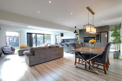 LIVING ROOM DINING ROOM