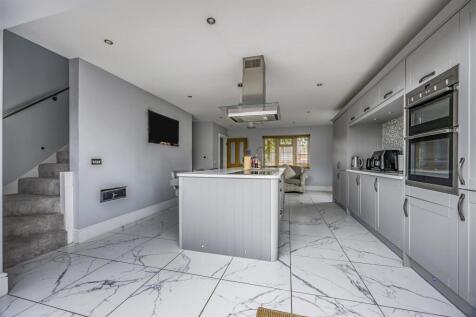 1B South Road, Drayton-PorticoMarketing-SoldBy-28.