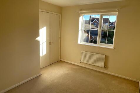 Celtic Drive, Andover photo 5