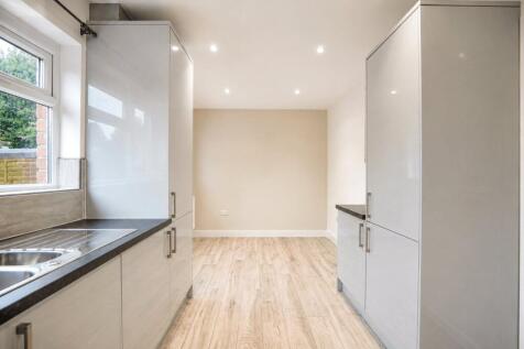 Danbury Crescent, Southmead, Bristol, BS10 photo 4