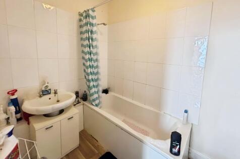 9f4cdf8c-WhatsApp...