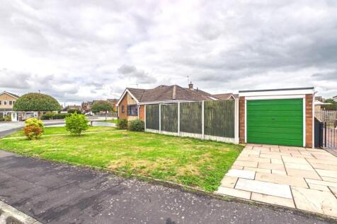 garage and garden