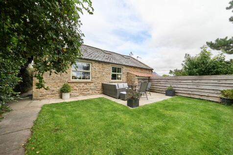 Cottage private garden