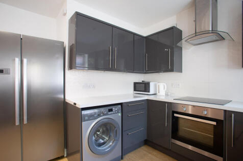 Carlton Close, Loughborough photo 3