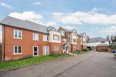 Saffron Lodge (2).jpg