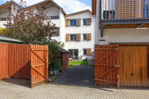 14 Kynaston View 15.JPG