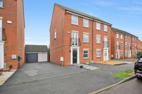 Rushden, NN10 - property photo