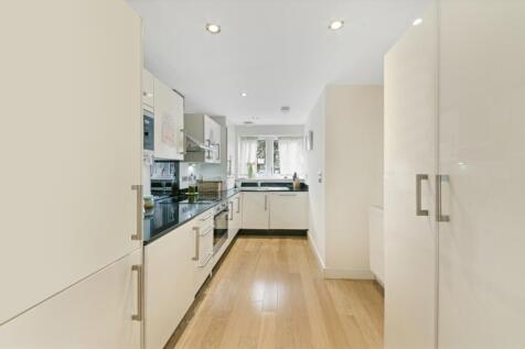 FAIRTHORN ROAD, 3...