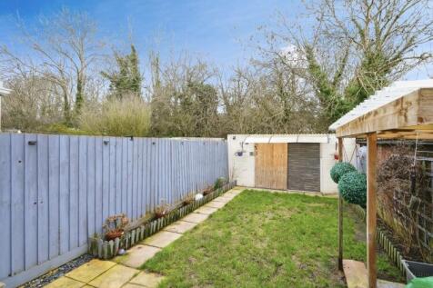 Daimler Avenue, Banbury photo 4