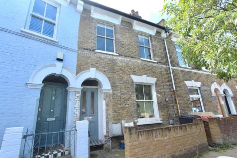 Belfast Road, N16