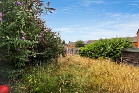Coningsby Drive - Rear