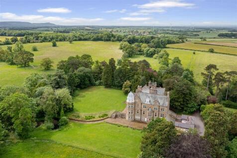Newham Hall, Stokesley Road, Newby, Middlesbrough TS8 9EA photo 4