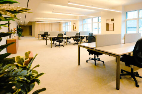 Fitted Office 5