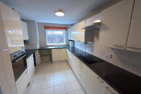 Dauntsey Mews, Liverpool, Merseyside. L25 2TG photo 4