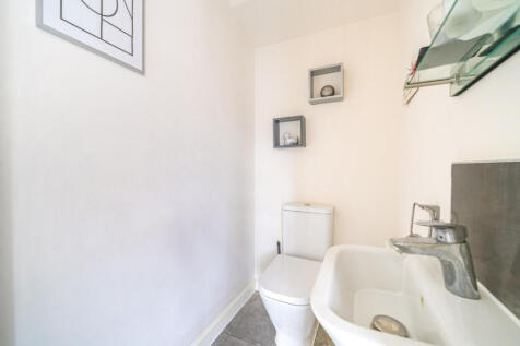 1388180-7-6937edd...