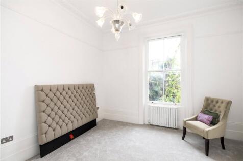 Warwick Avenue, Little Venice, London, W9 photo 4