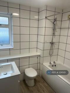 Thirkleby Close, Slough, SL1 photo 4