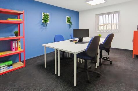 Serviced Office to rent Image 8