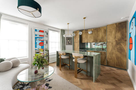 Reception/Kitchen