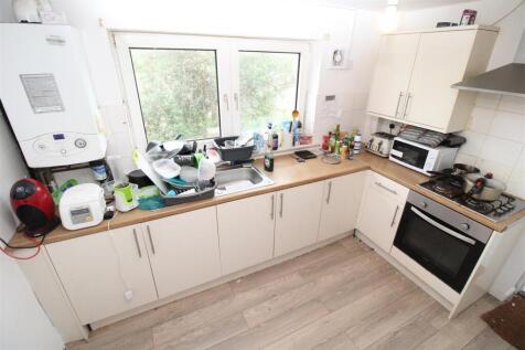 Bright kitchen with ample counter space...