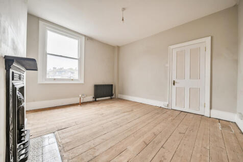 1298589-18-682f5d...