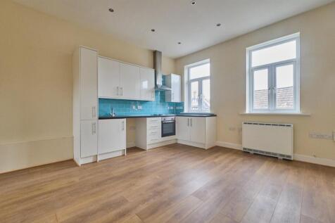 flat 2 high street_3.jpg