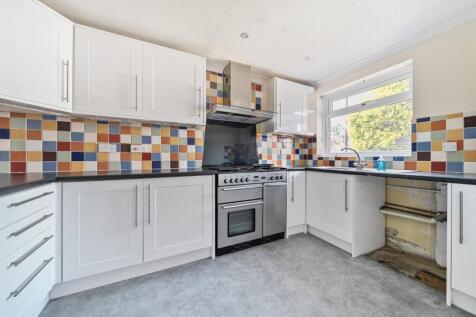 Quantock Drive, Ashford, Kent, TN24 photo 4