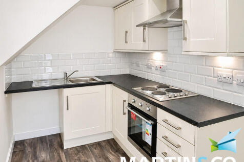 c7ba377f-Kitchen