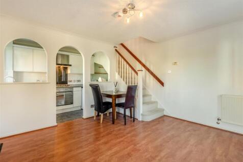 8706632-interior01.jpg