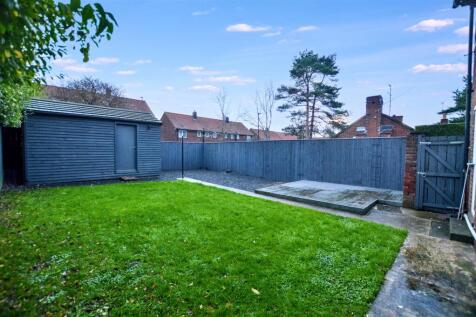 32 Bradwell Road Garden.jpeg