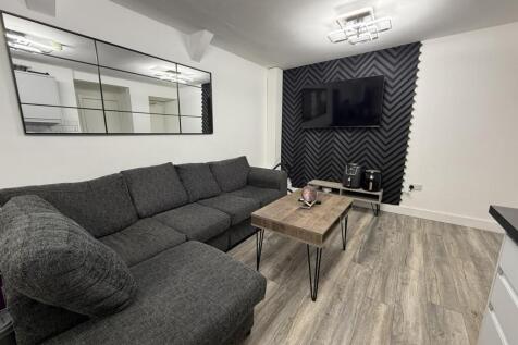 lounge2.JPG