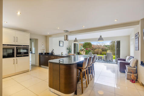 A06 - Oaklands - ...