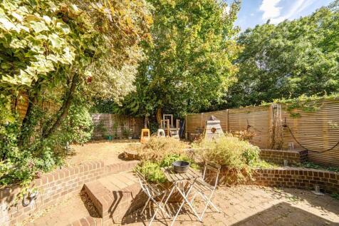 Davidson Frost-Wellings, DFW, Temple Mead Close, H