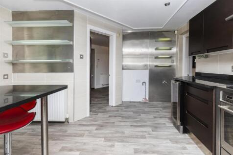 Bramleys Estate Agents - Hoults Lane - Greetland (