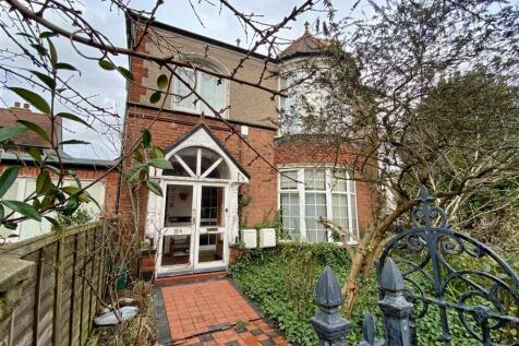 304a London Road -front 1.jpg