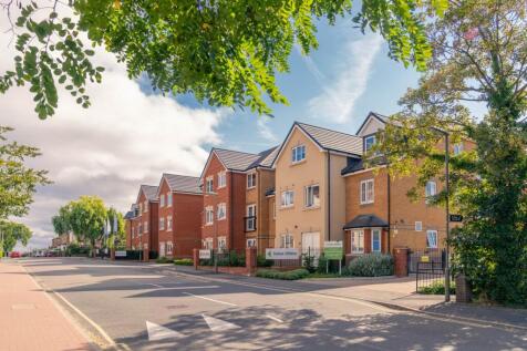 14 Churchfield Road, Walton-on-thames, Surrey, KT12 2FR photo 3
