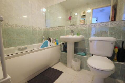 Bathroom (44).JPG