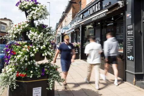 Local amenities 