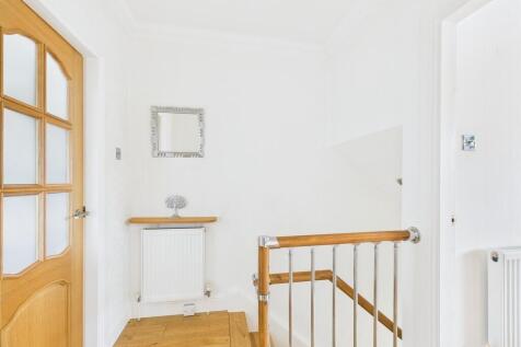 CAM05526G0-PR0042...