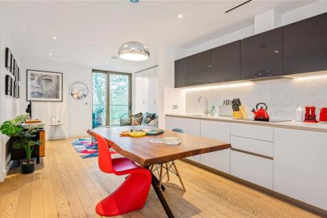 Reception/Kitchen