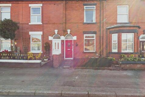 CAM03729G0-PR0274-STILL024