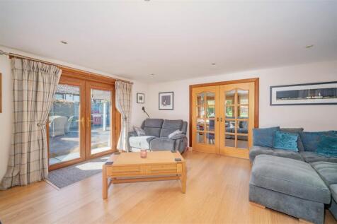 The Cottage Redroofs Forfar-4.jpg