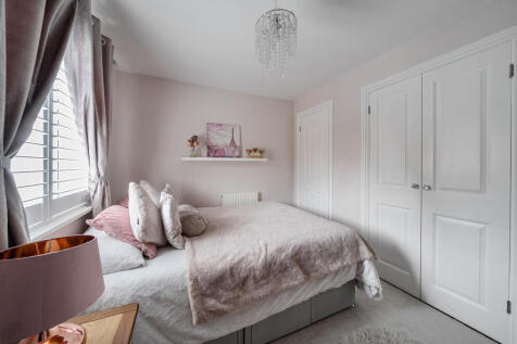 1380880-4-6917304...