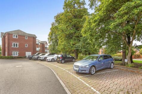 37 Kennedy Avenue, HP11 1BX-15.jpg