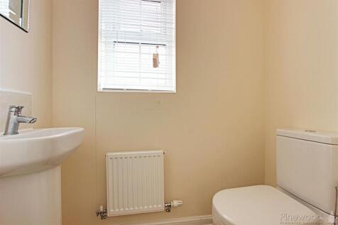 Downstairs WC/Cloakroom