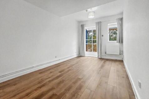 Grasmere Gardens, Cambridge, Cambridgeshire photo 3