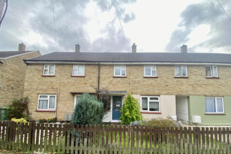 4 Bed Modern House on Rutland Close