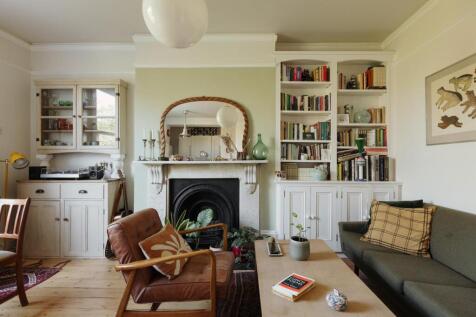 London, SE4 - property photo