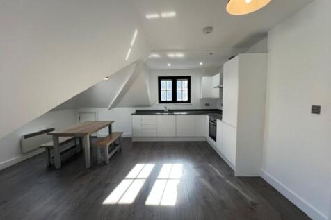 St Georges House , Cheshunt photo 3