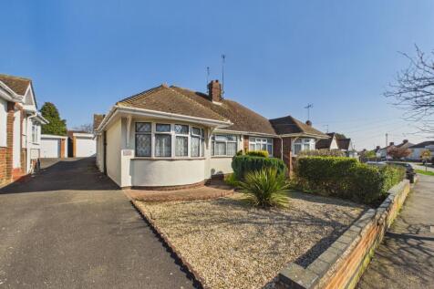 1. CAM04922G0-PR0127-STILL018